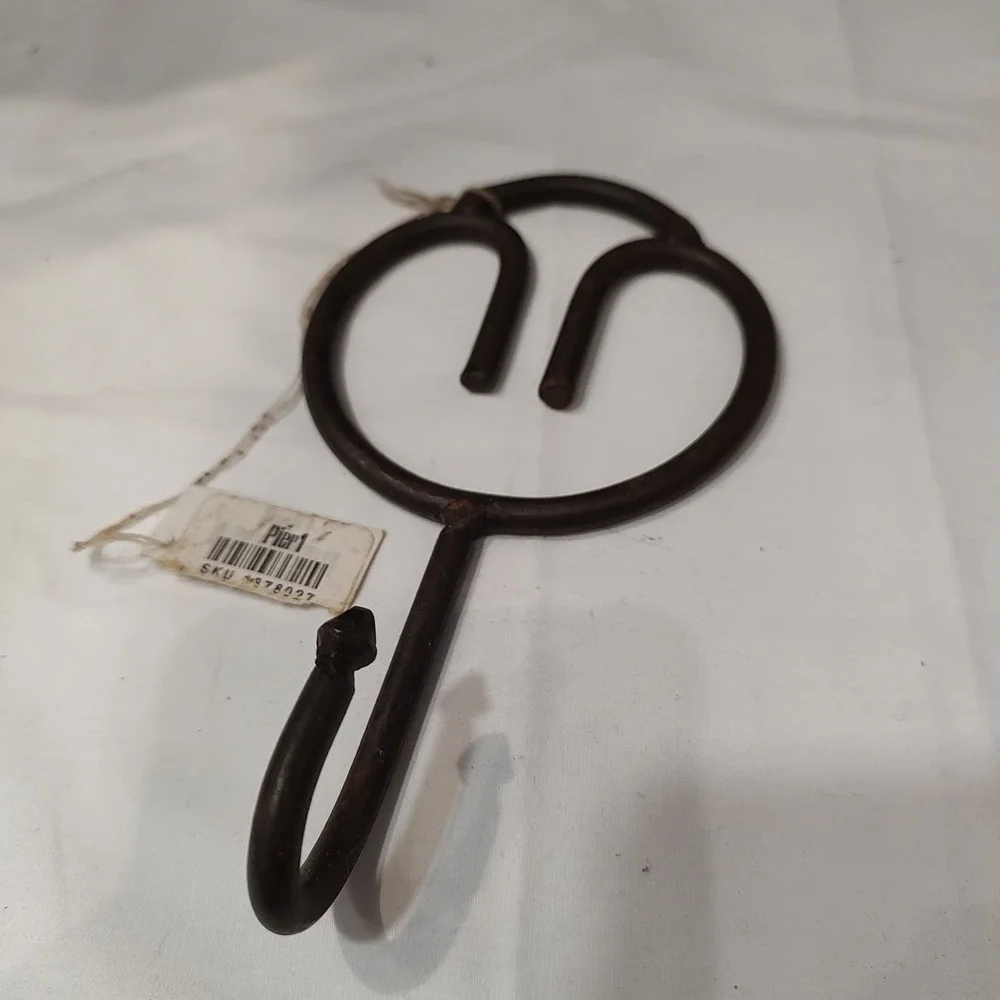 Pier One Wrought‎ Iron Wall Mount HOOK Keys Plants Indoor Outdoor
